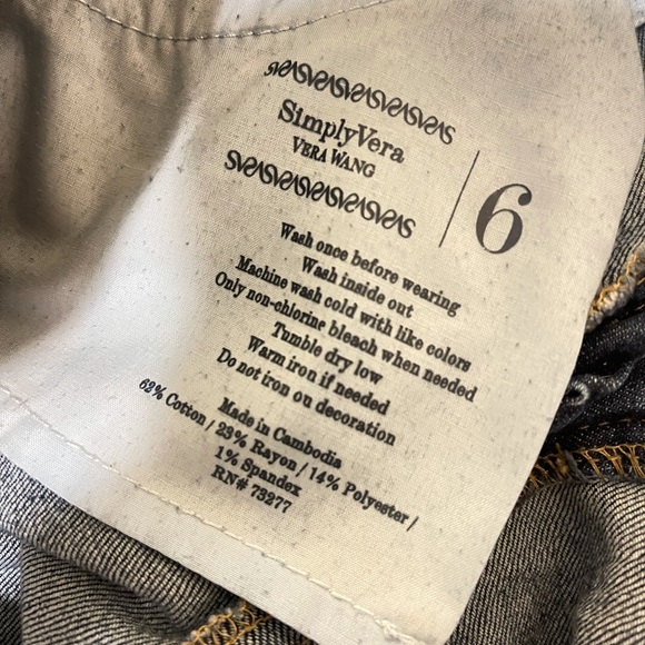 Vera Wang denim jeans Size 6 - Picture 6 of 8